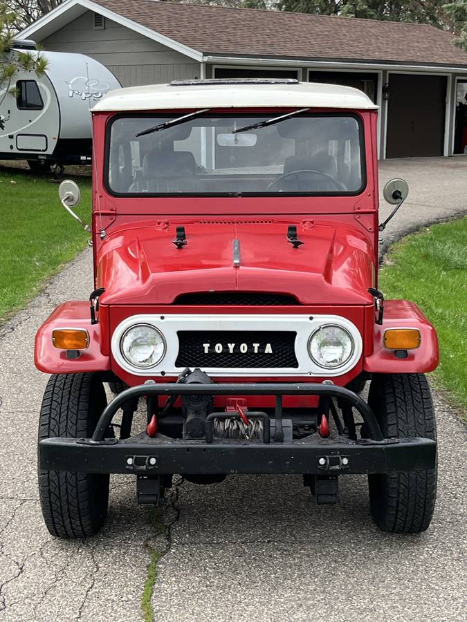 Toyota-Fj40-1971-red