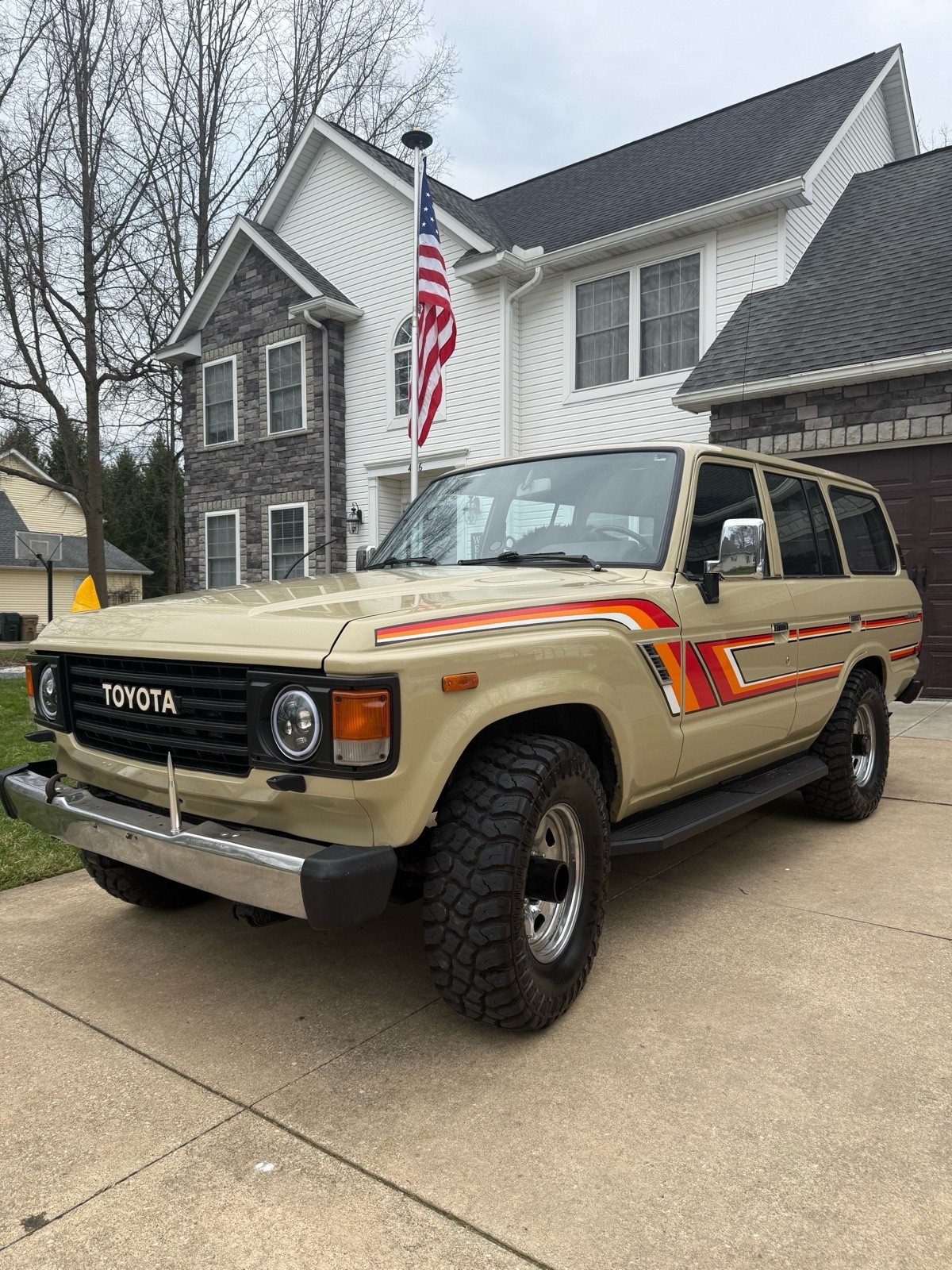 Toyota-Land-Cruiser-1985