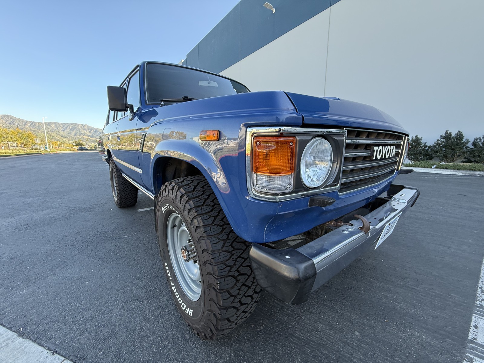 Toyota-Land-Cruiser-1987-SUV-Black