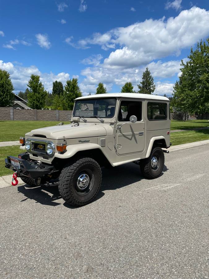 Toyota-Land-cruiser-fj40-1975-custom