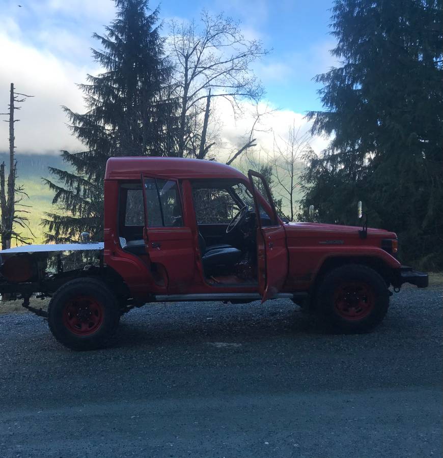 Toyota-Landcruiser-fj75-diesel-1992