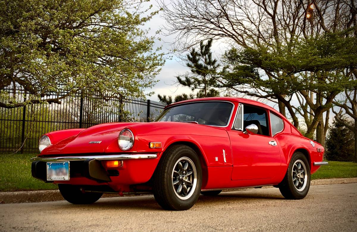Triumph-Gt6-1972-red