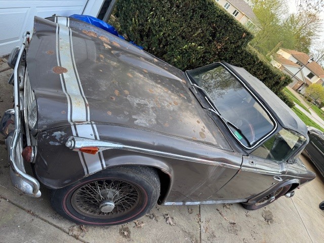 Triumph-TR-6-1968-Convertible-Black