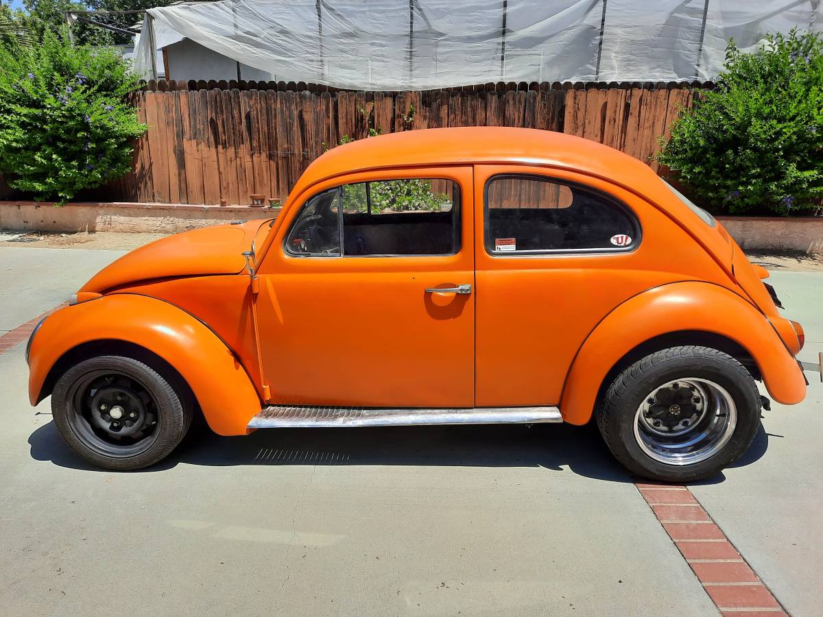 Volkswagen-Beetle-1964-orange