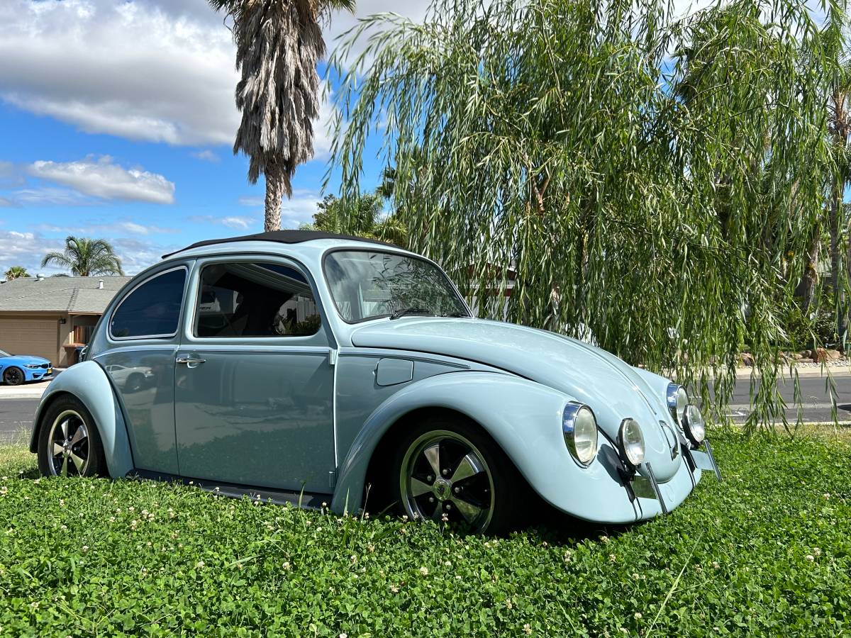 Volkswagen-Beetle-1968-blue