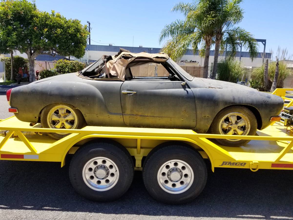 Volkswagen-Karmann-ghia-1970