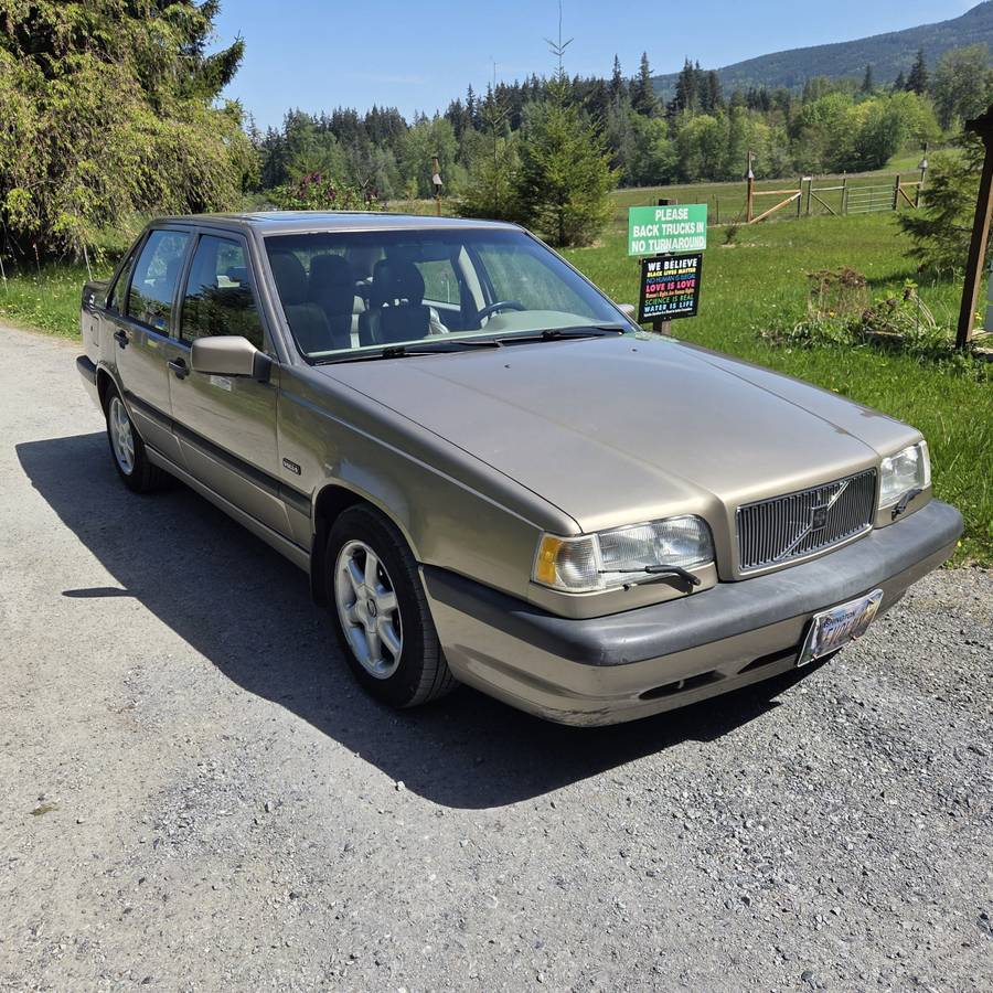 Volvo-850-series-1995-custom