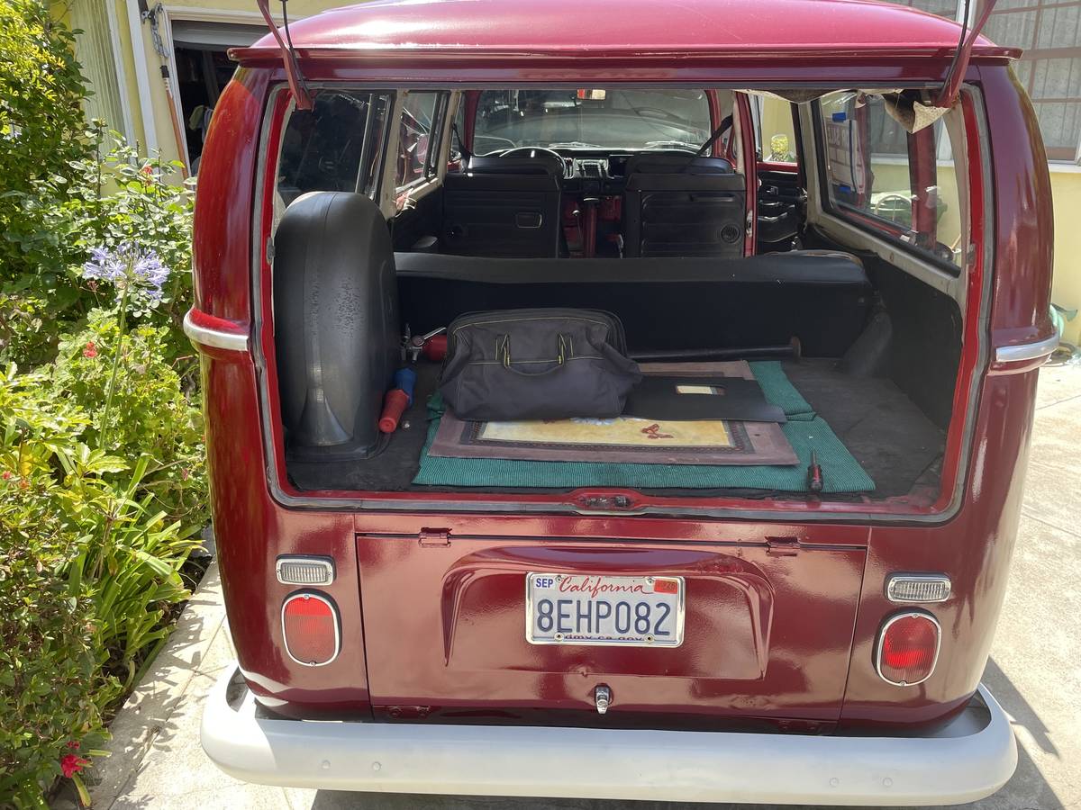 Vw-bus-1970-red
