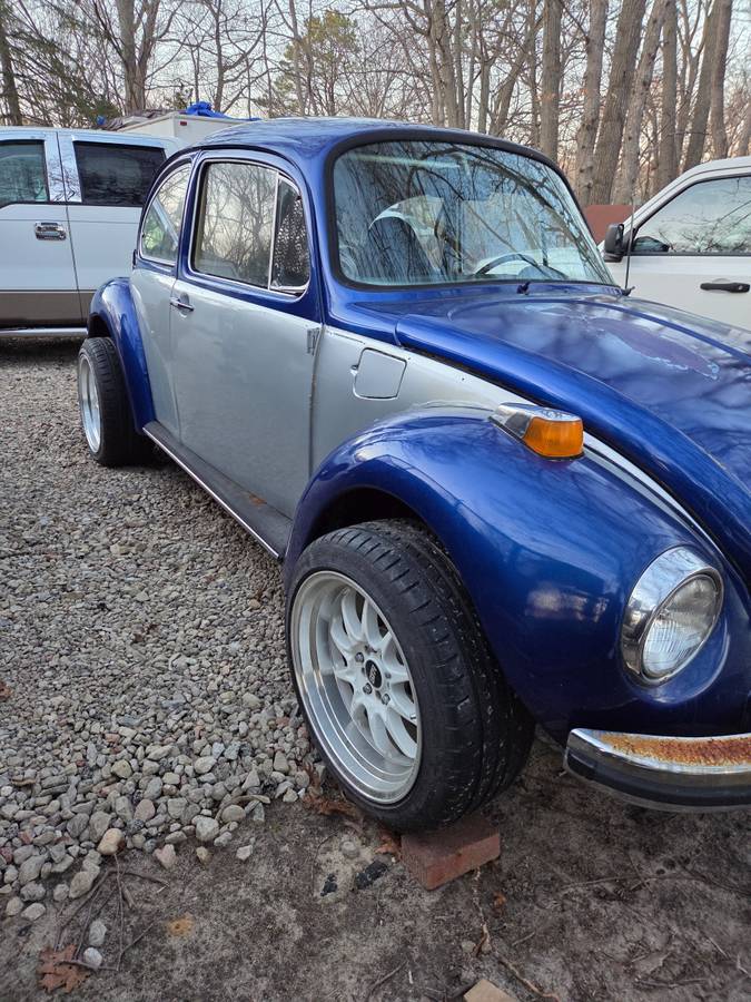 Vw-super-beetle-1973-blue