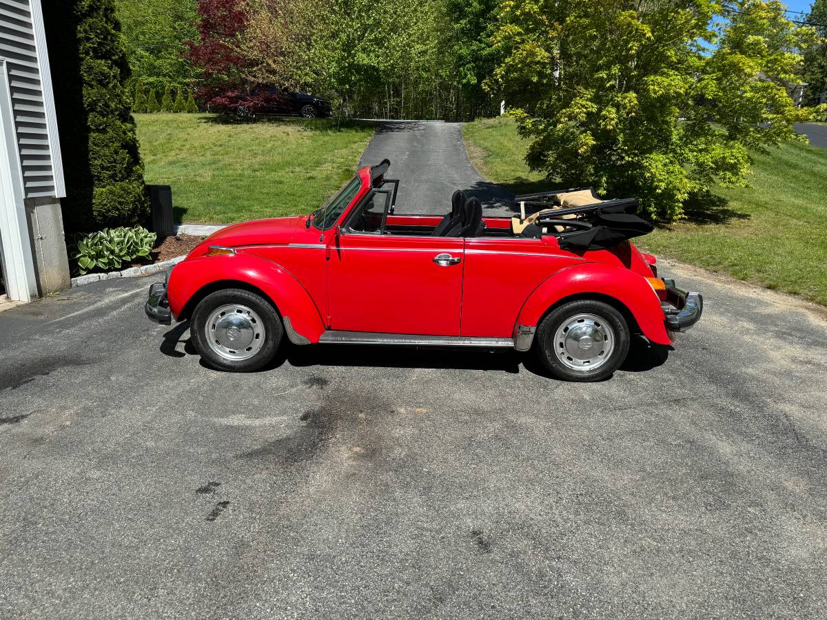 Vw-super-beetle-1974-red
