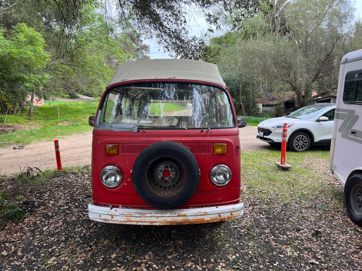 Vw-vanagon-westfalia-1974-red