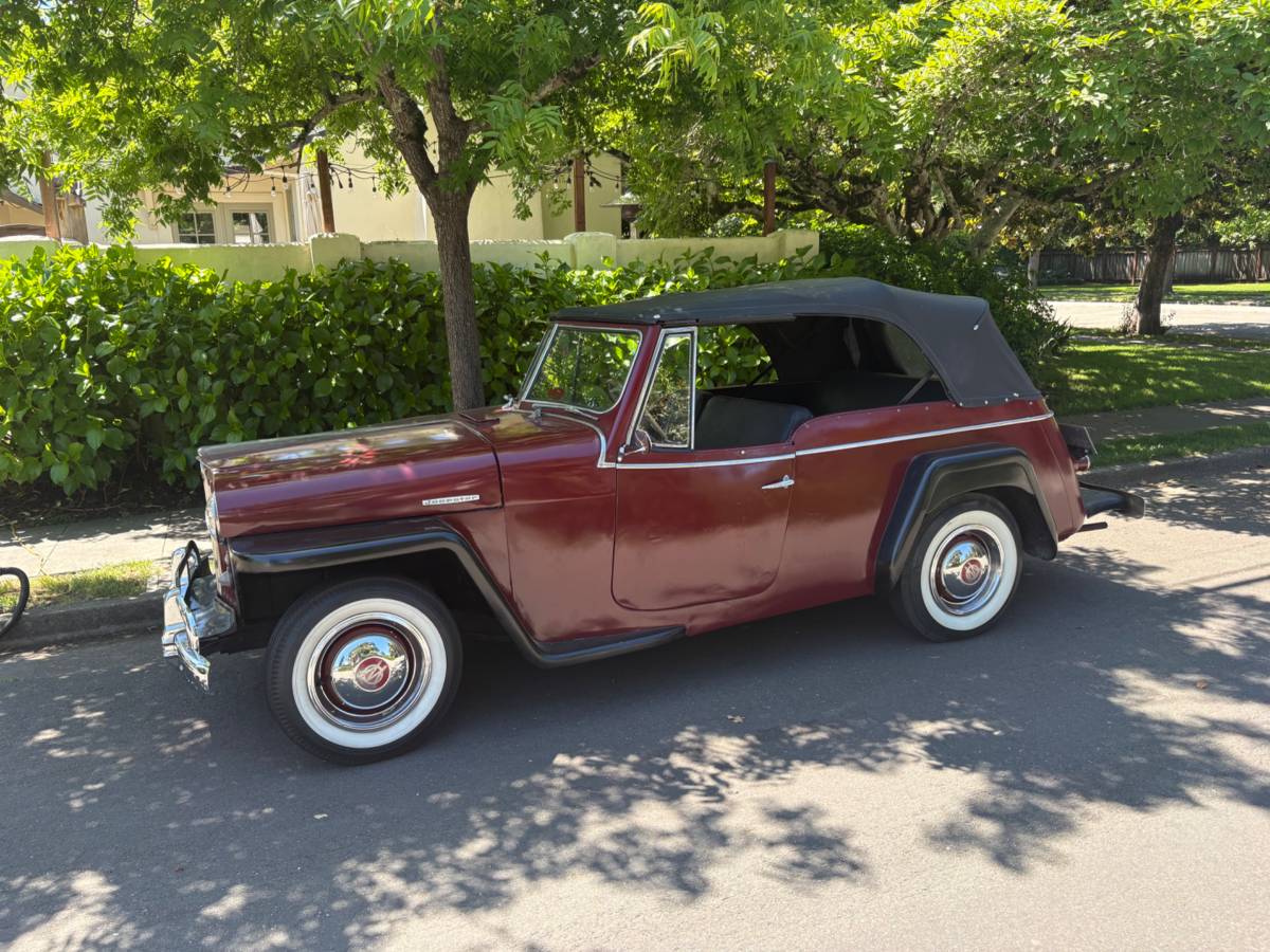 Willys-Jeepster-1949-custom