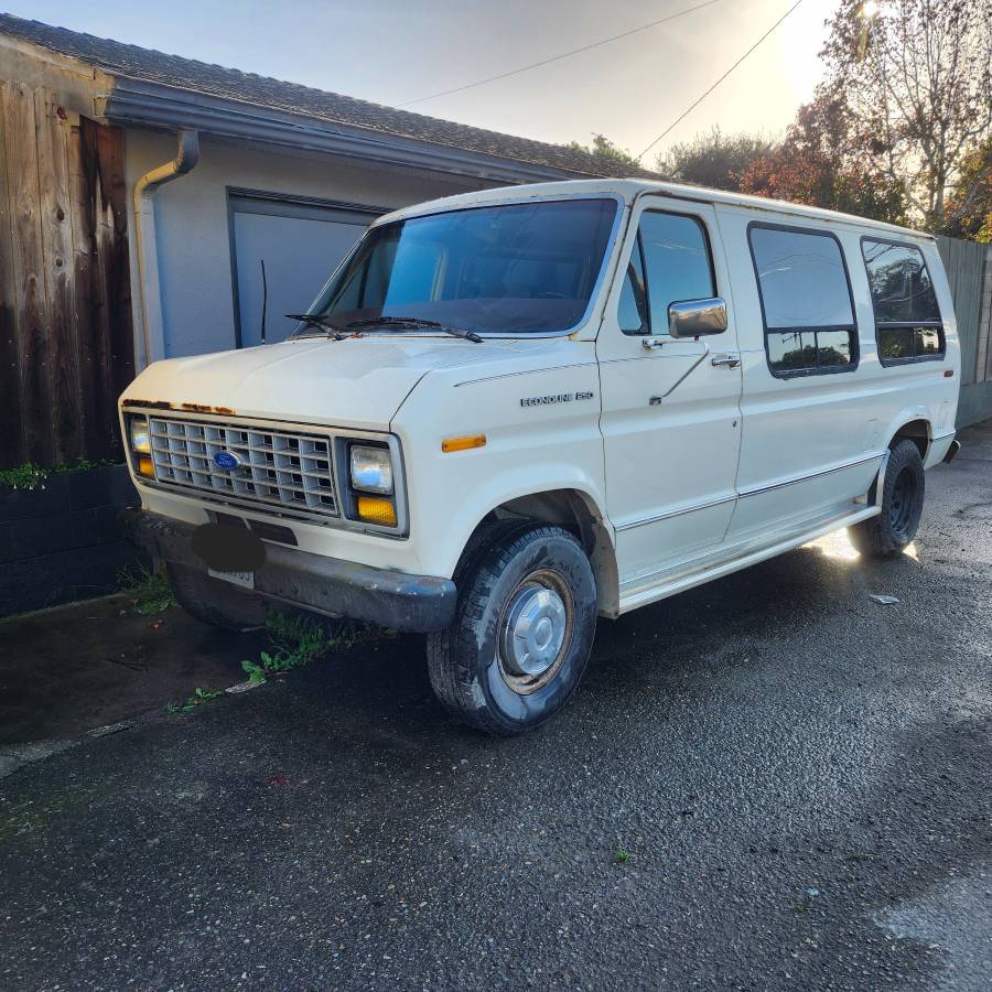 90-ford-e-250-xl-1990-white