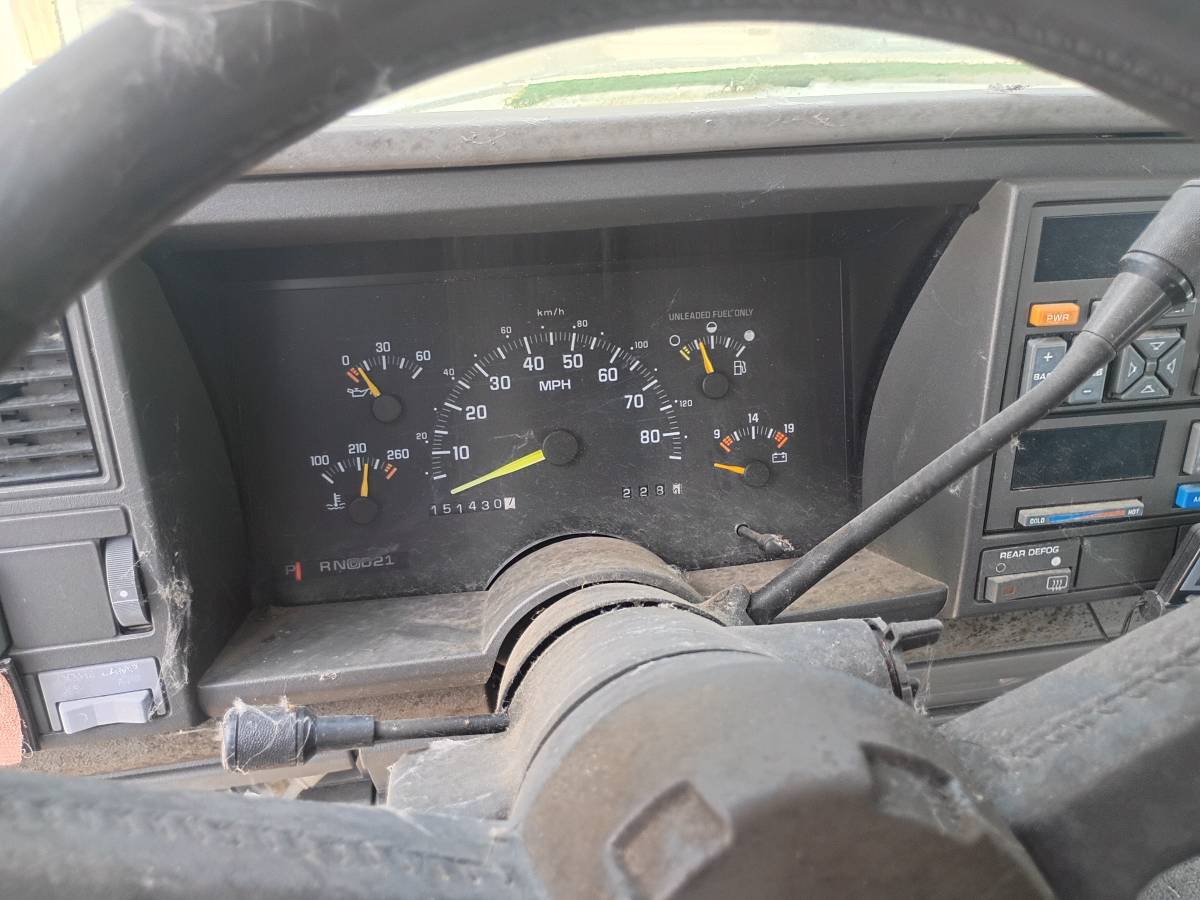 93-chevy-suburban-2500-1993-green