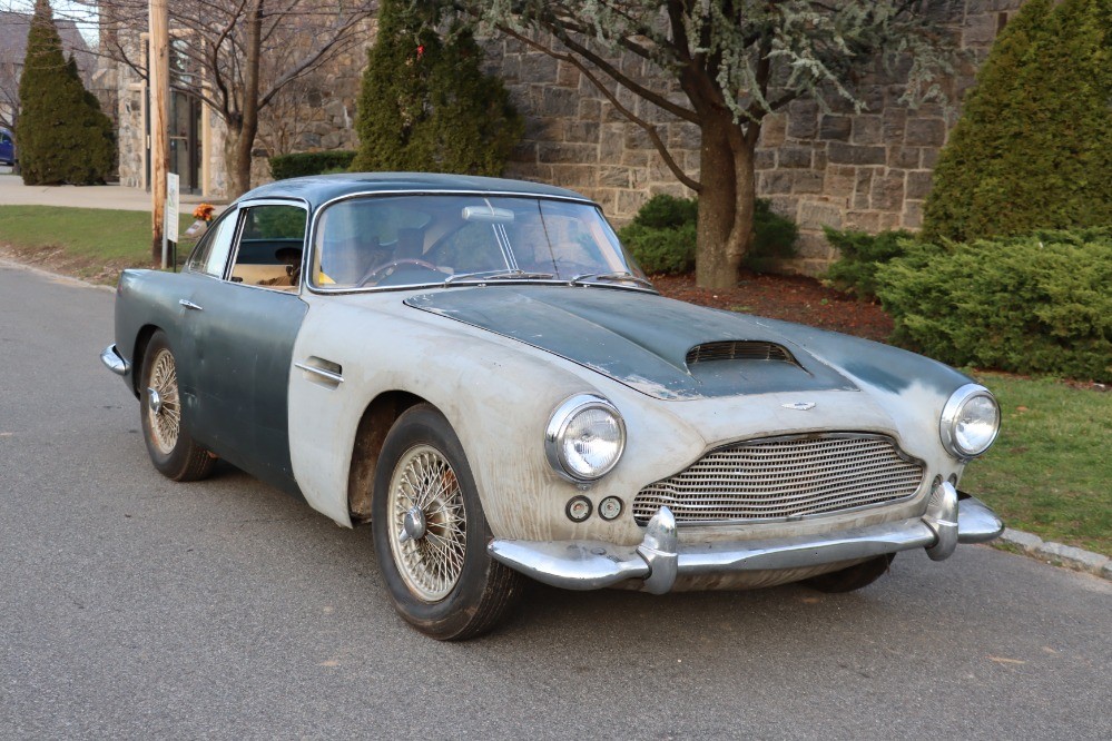 Aston Martin DB4 1961