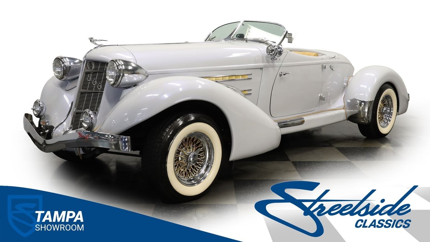 Auburn-1979-Roadster-Camel