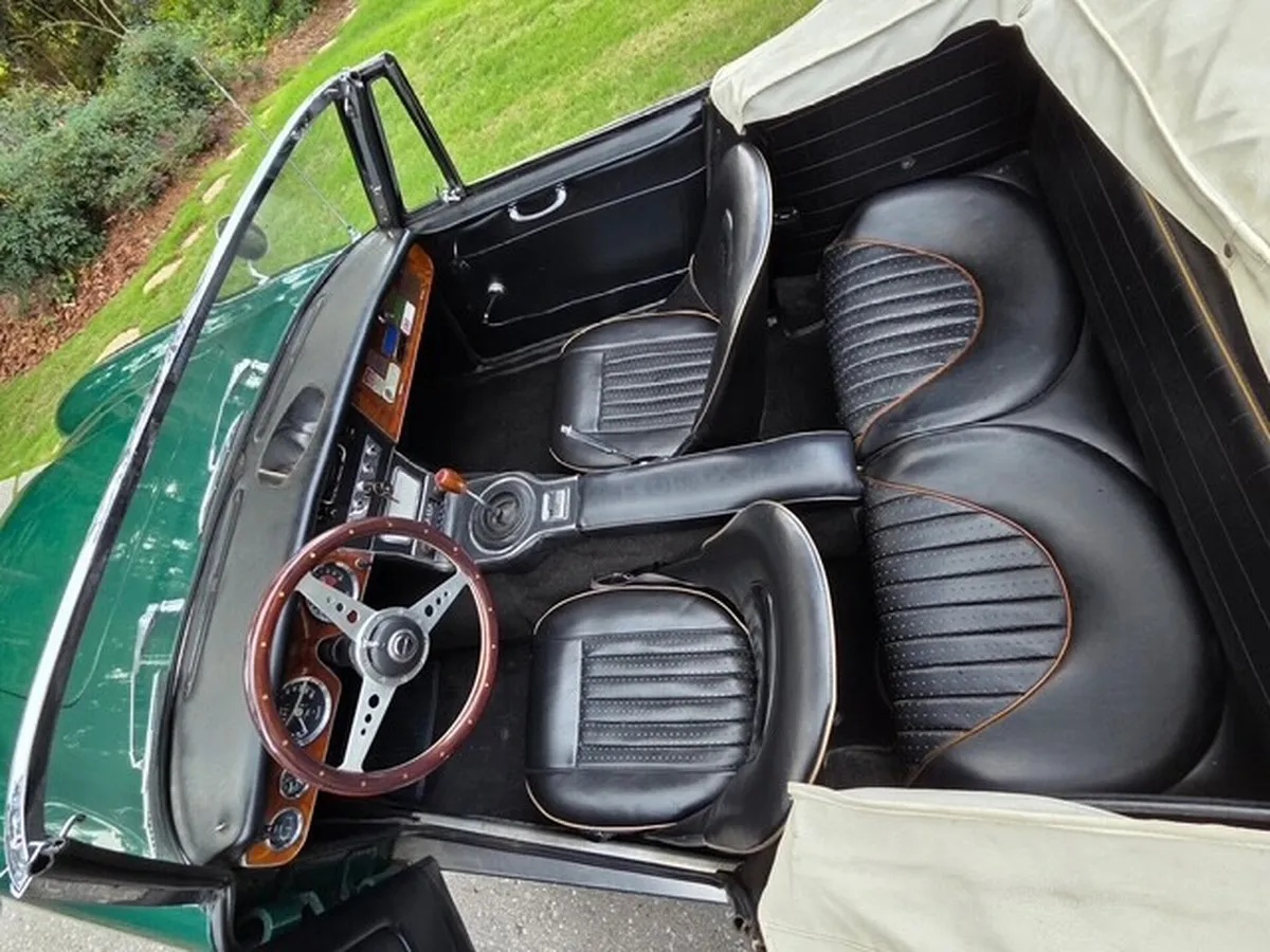 Austin-healey-3000-mk-iii-1967