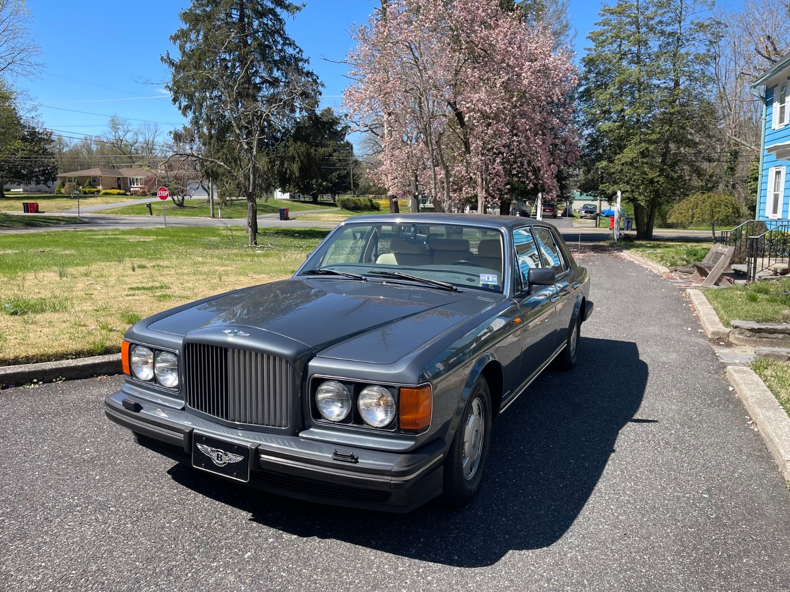 Bentley-Brooklands-1993-Sedan-Tan