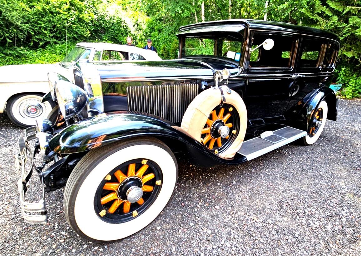 Buick-120-1930-Sedan-Blue