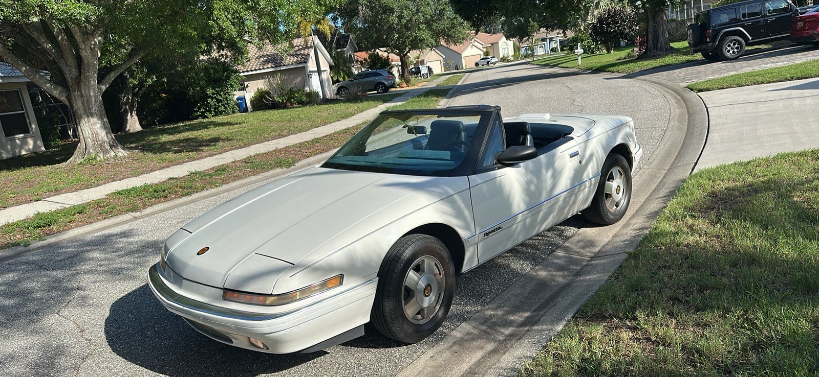 Buick-Reatta-1990-Convertible-Blue