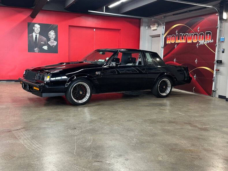 Buick-Regal-1987-Black-Black-amp-Gray