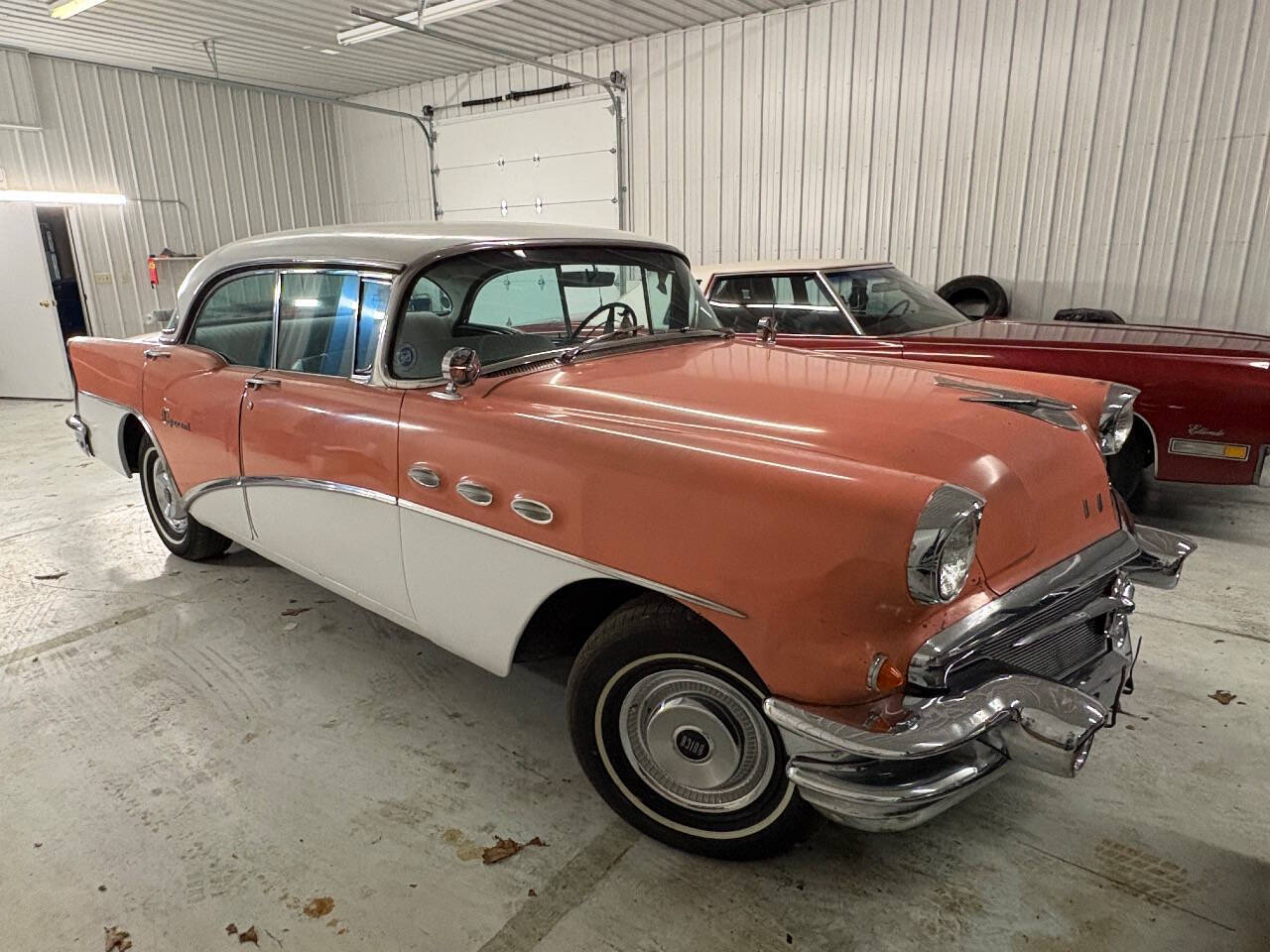 Buick-Riviera-1956-Pink-Black