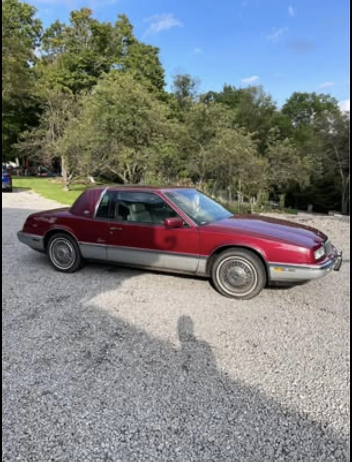 Buick-Riviera-1992-Red-Grey