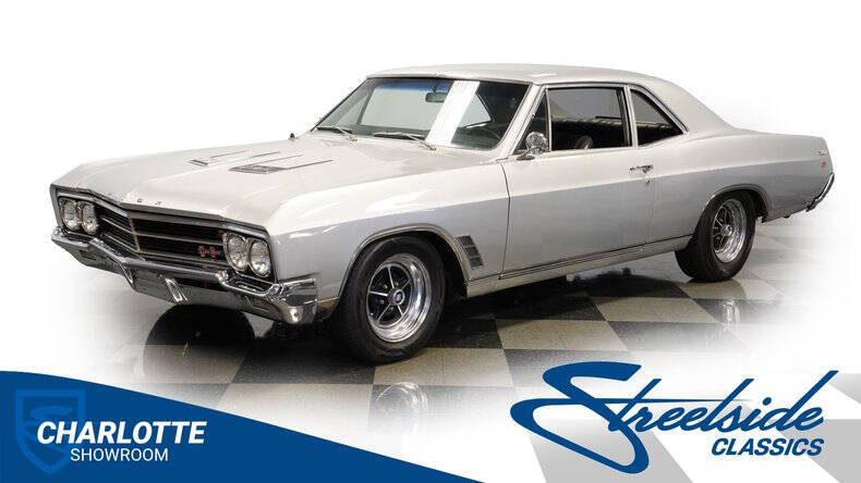 Buick-Skylark-1966-Silver-Black