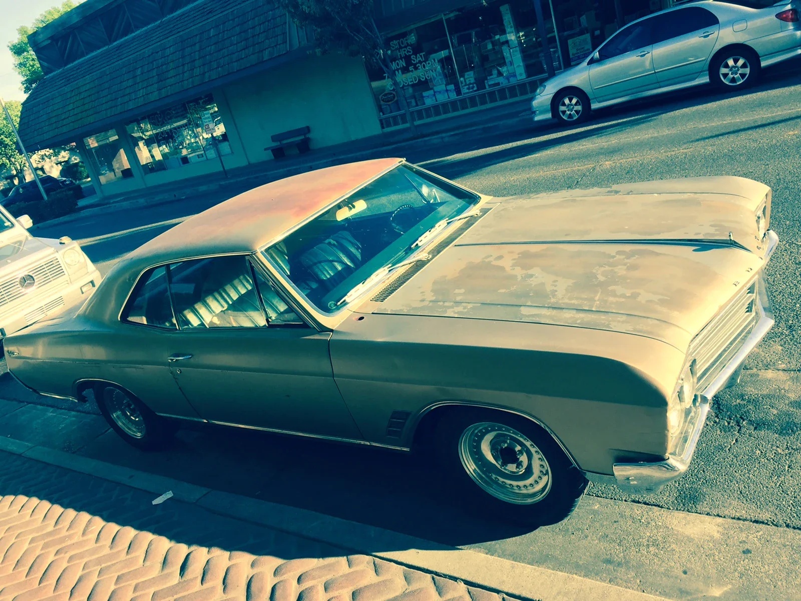 Buick-Skylark-coupe-1966-7800-Black