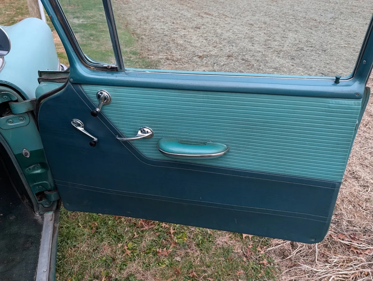 Buick-Special-1955-Green-Tricolor-Green
