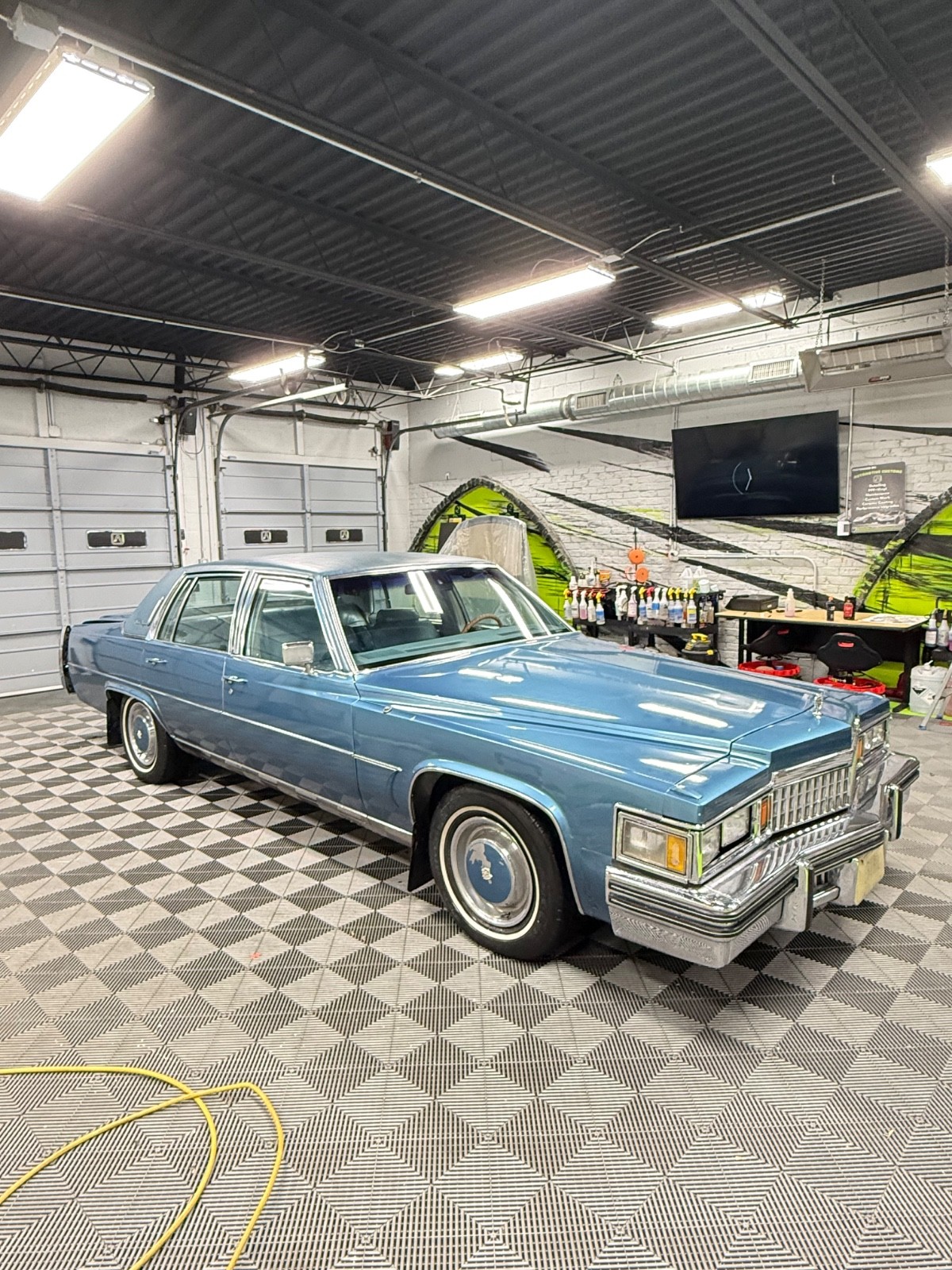Cadillac-1978-Blue