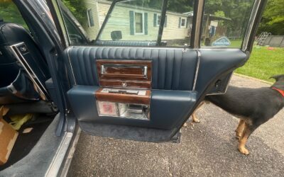 Cadillac Brougham 1989