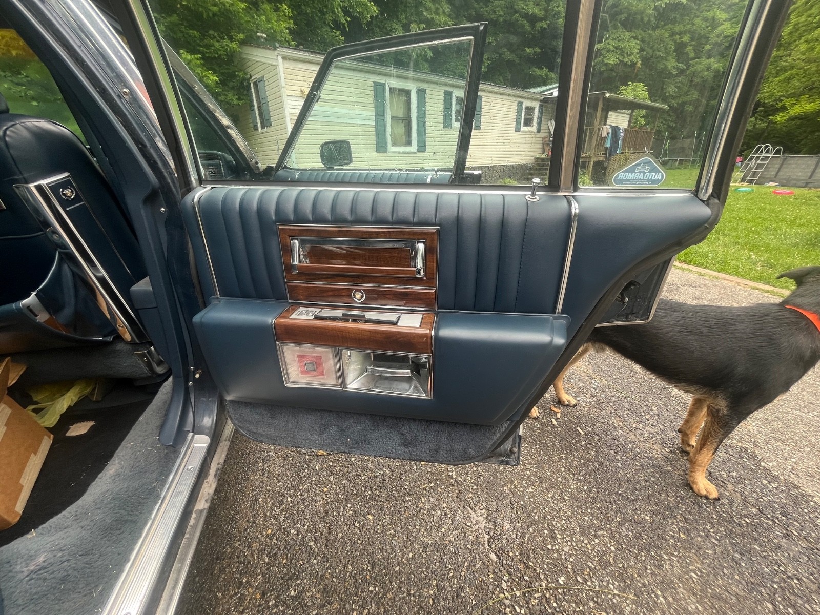 Cadillac Brougham 1989