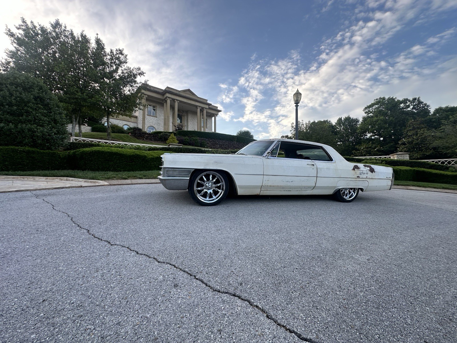Cadillac-DeVille-1965-Coupe-Teal