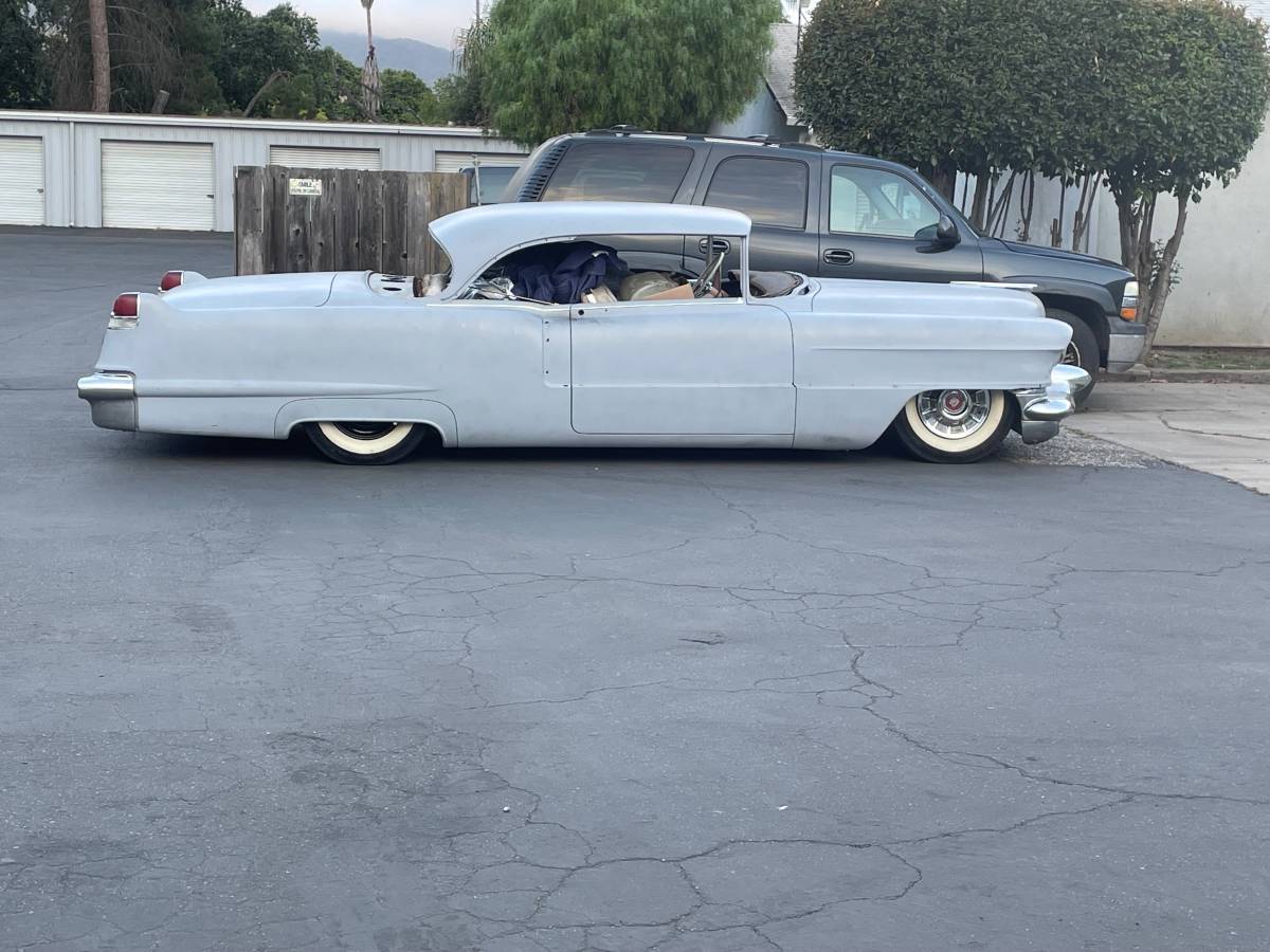 Cadillac-Deville-1956-grey