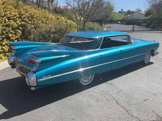 Cadillac-Deville-1959-Blue