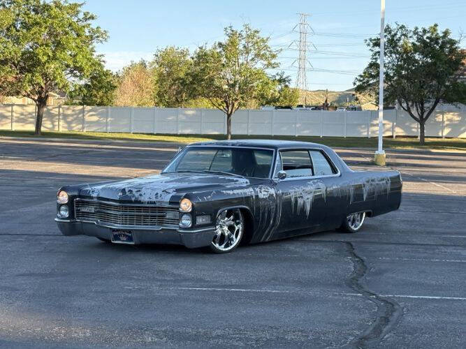 Cadillac-Deville-1966