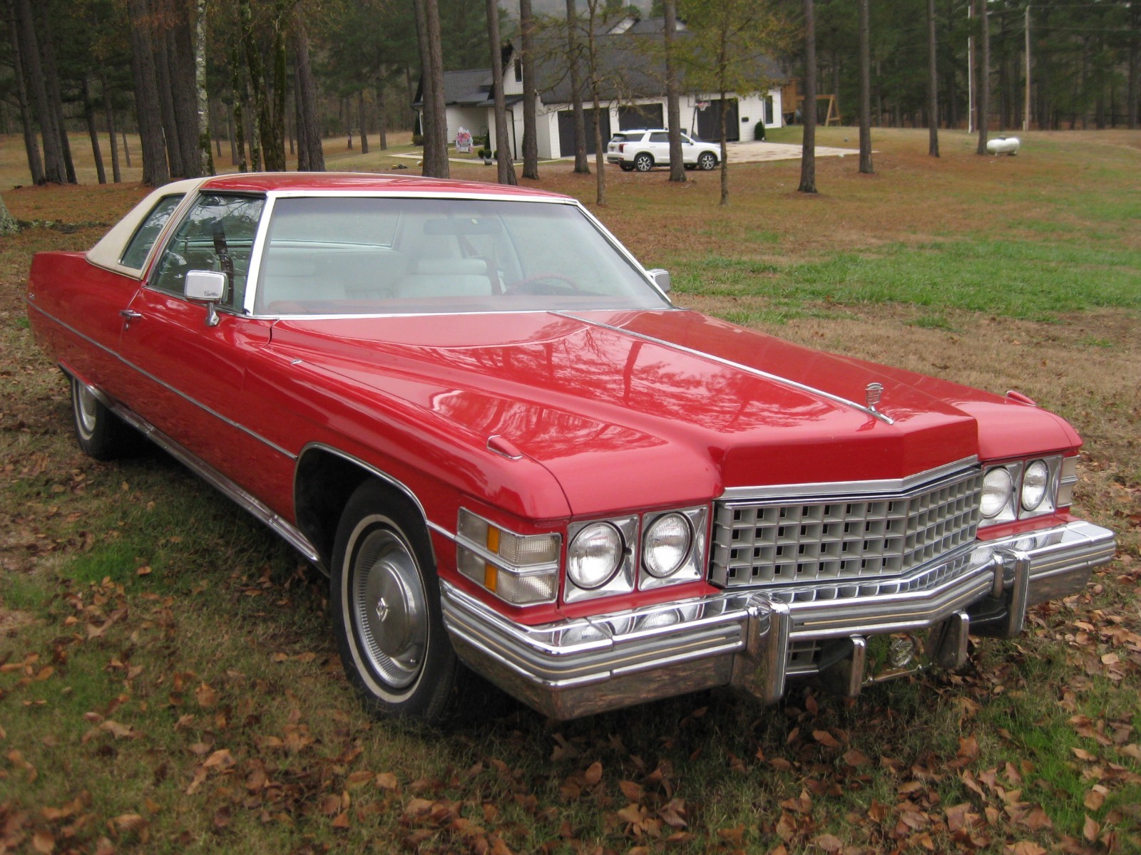 Cadillac coupe deville 1974