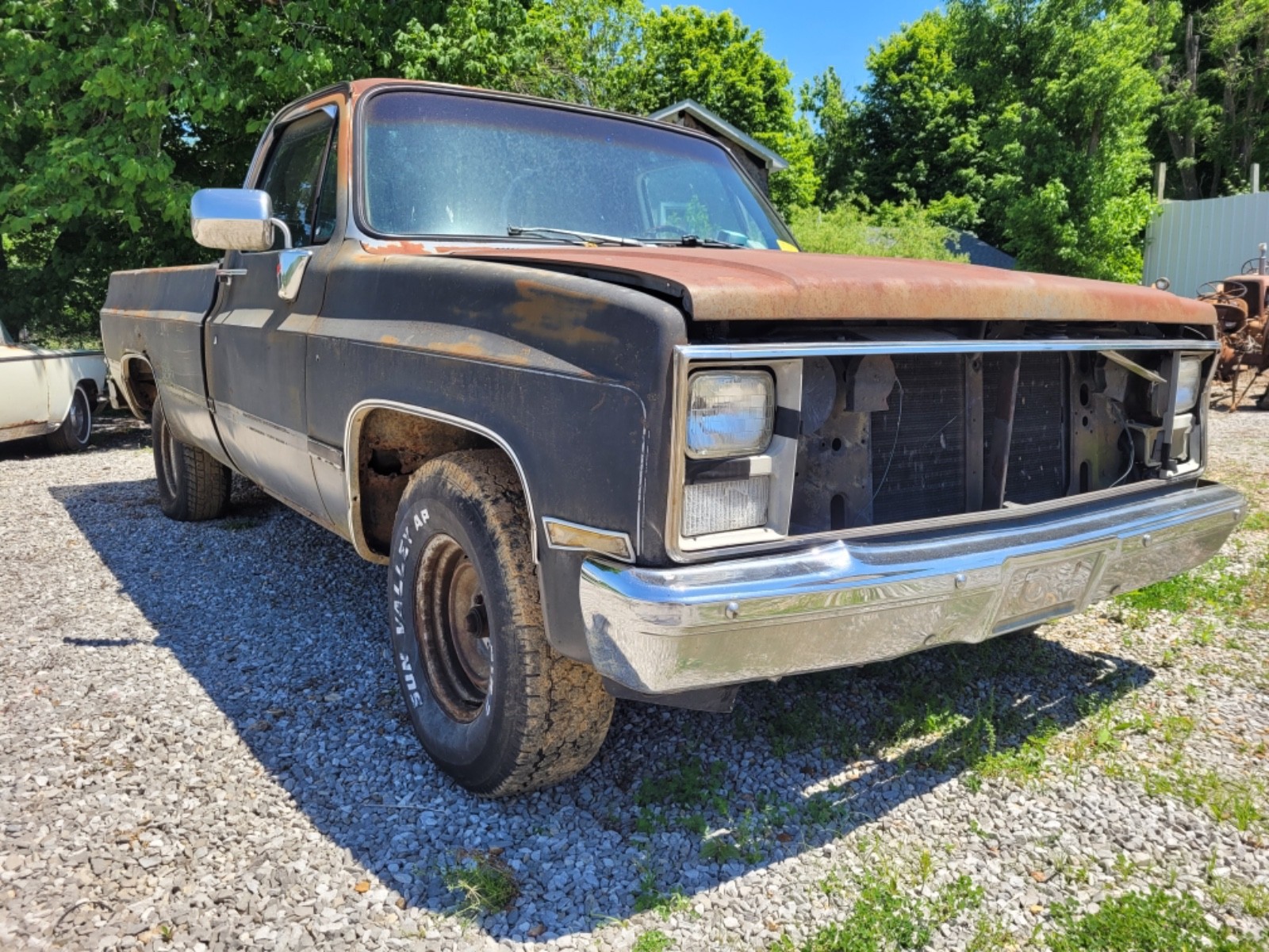 Chevrolet-12-Ton-Pickup-1986-truck