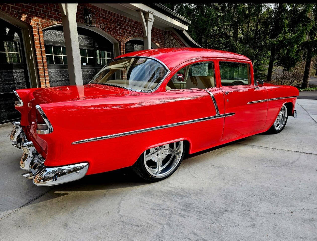 Chevrolet-210-1955-Red-Tan