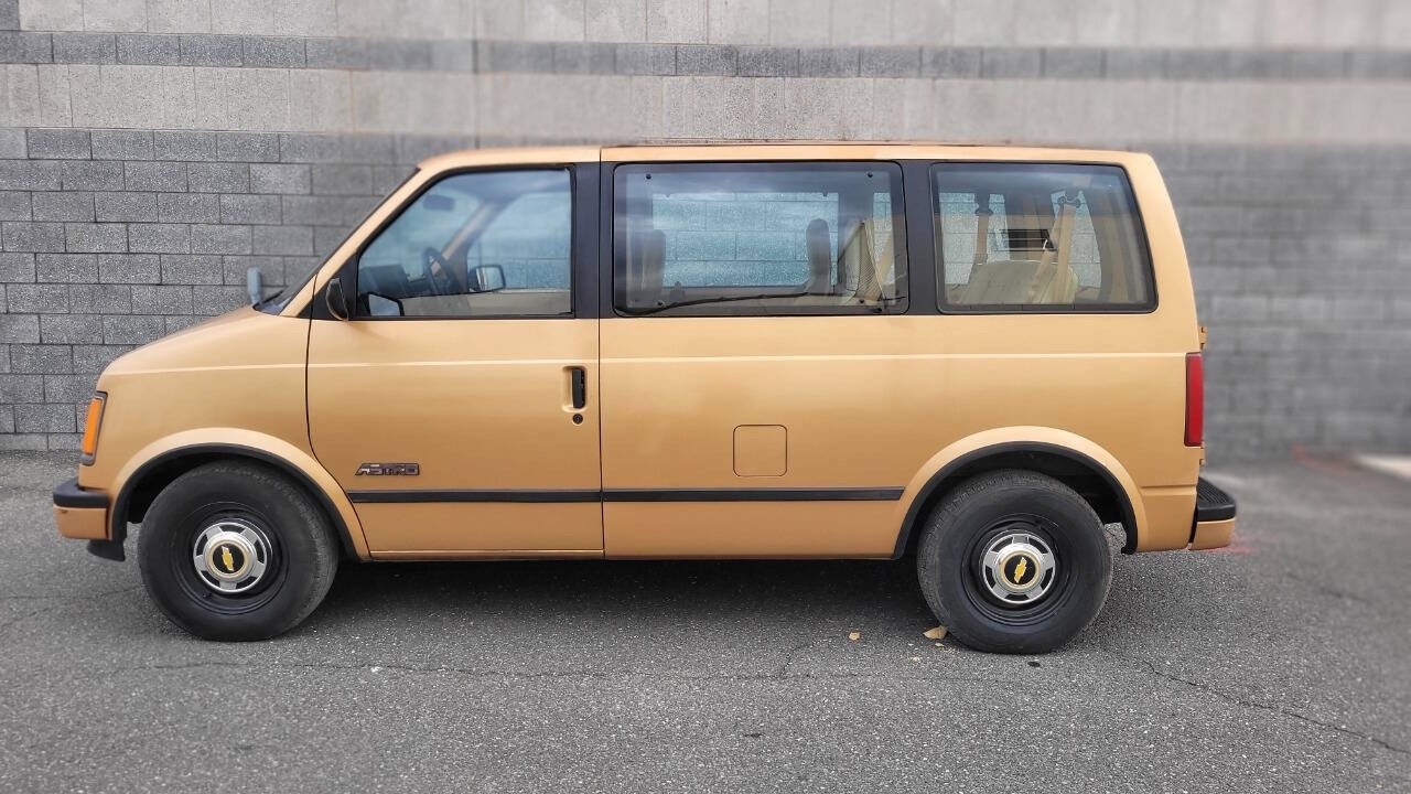 Chevrolet Astro 1989