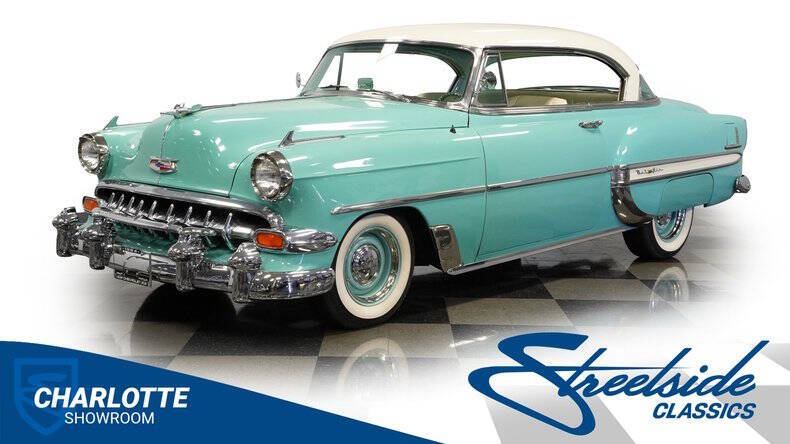 Chevrolet-Bel-air-1954-India-Ivory-Turqouise