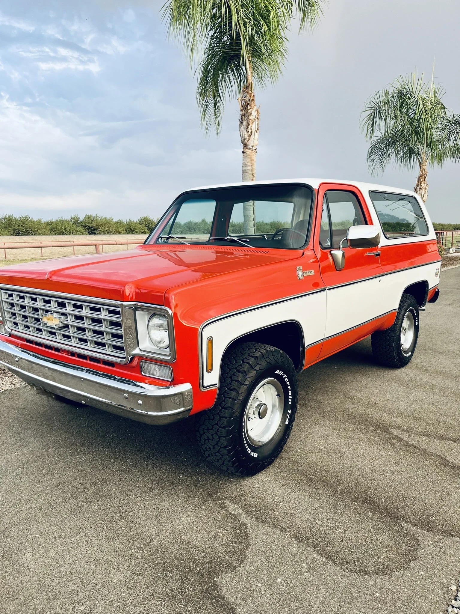 Chevrolet-Blazer-4wd-2-door-1976-Red-Black