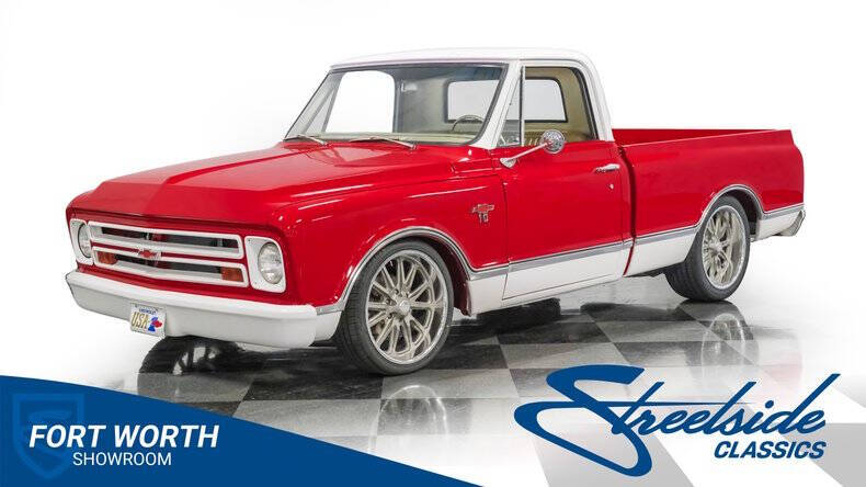 Chevrolet-C10-1967-Red-Fawn