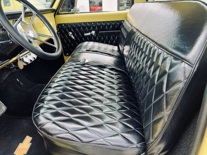 Chevrolet-C10-1971-Yellow-Black
