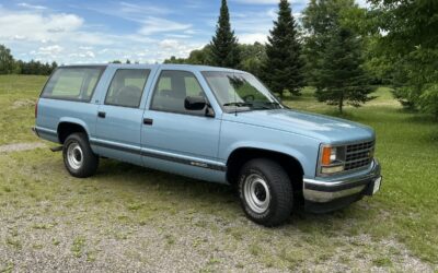 Chevrolet C1500 Suburban 1992