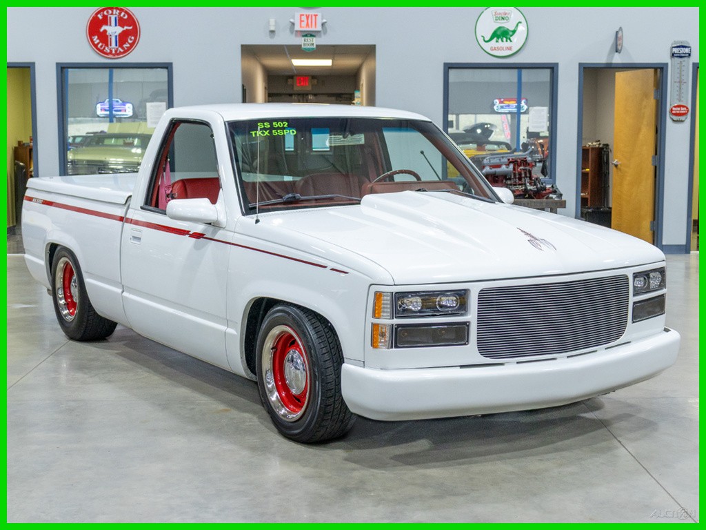 Chevrolet-CK-Pickup-1500-1990-Other-Red