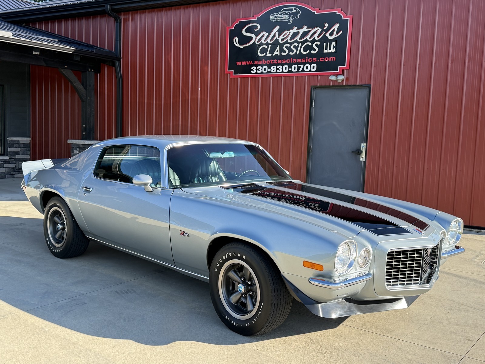 Chevrolet-Camaro-1971-2-Door-Coupe-Black
