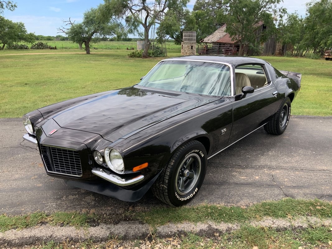Chevrolet-Camaro-1972-Coupe-Covert