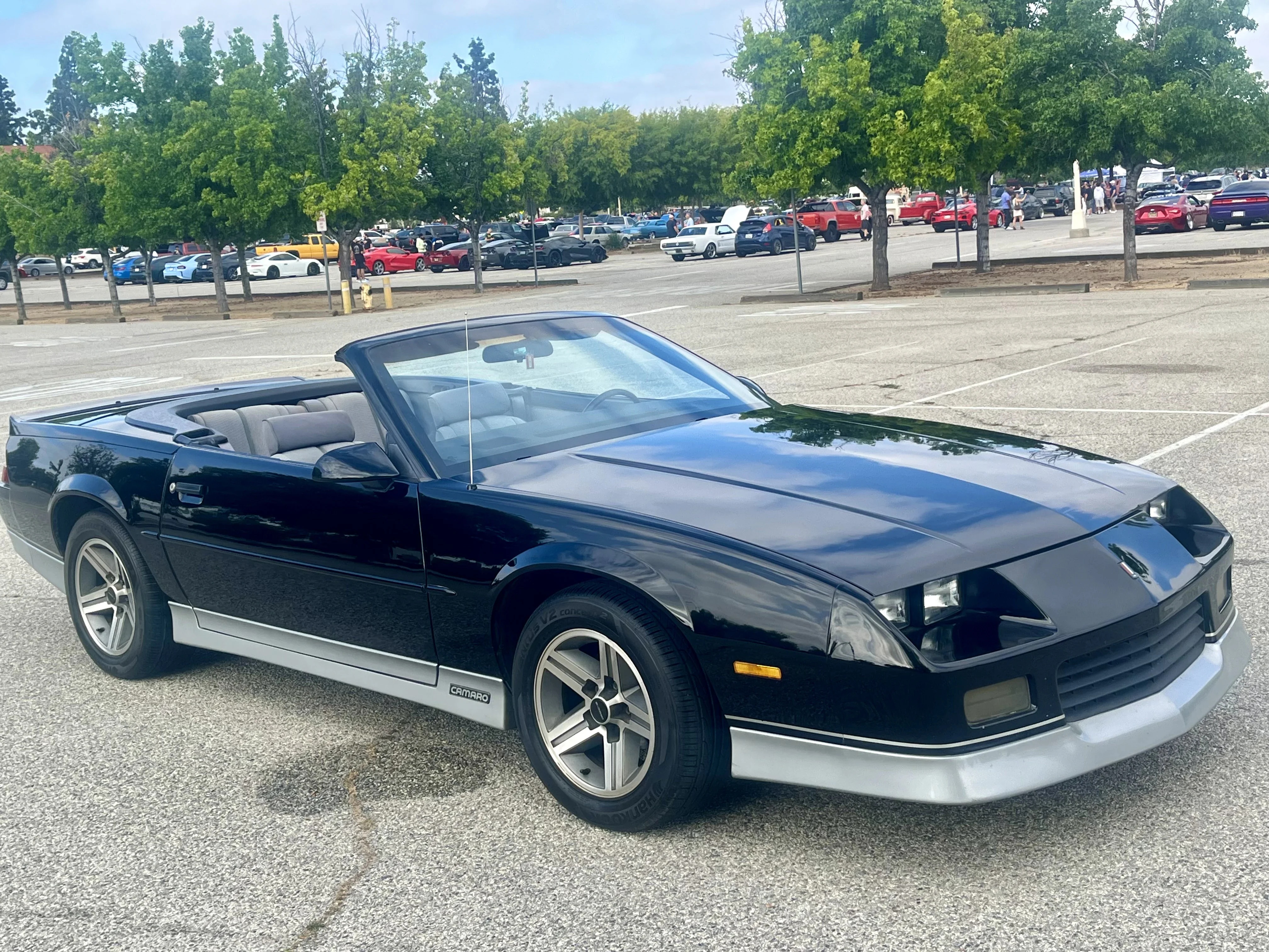 Chevrolet-Camaro-rs-convertible-1988-Black-Gray